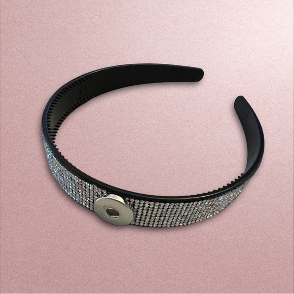 RHINESTONE SNAP BUTTON HAIR BAND - Picture 4 of 5